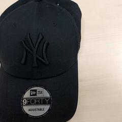 Kleding  - Baseballpet zwart, rapporterat av Centraal magazijn med iLost