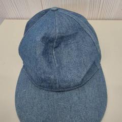 Baseball cap, as reported by Transdev Gooi en Vechtstreek using iLost