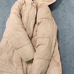 Kleding - Kinderjas Beige, como reportado por Centraal magazijn utilizando o iLost
