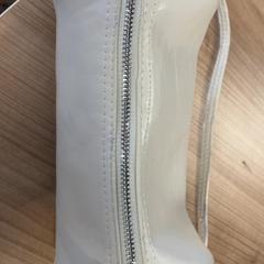 Handbag, as reported by Connexxion Amstelland-Meerlanden Schiphol Zuid using iLost