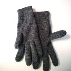 Kesztyű, amint azt Twisto az iLost segítségével jelentette.