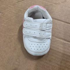 Cipő, amint azt IKEA Åsane az iLost segítségével jelentette.