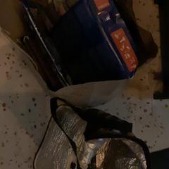 Paket, rapporterat av MEININGER Hotel Köln West med iLost