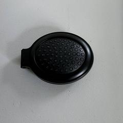 Různé - Gadget met spiegel en borstel, jak nahlášeno Regio West-Vlaanderen pomocí iLost