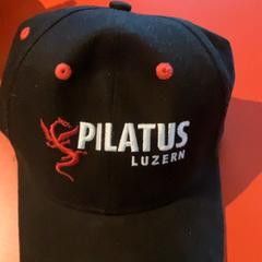 Bejzbalová čiapka, ako bolo nahlásené MEININGER Hotel Heidelberg Hauptbahnhof pomocou iLost