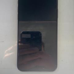 Iphone Wit/rose, som rapportert av Zwarte Cross (Gemeentehuis) ved bruk av iLost