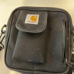 Borsa a tracolla smeets, frankrijk., come riportato da Gemeente Amsterdam - Bureau Gevonden Voorwerpen utilizzando iLost