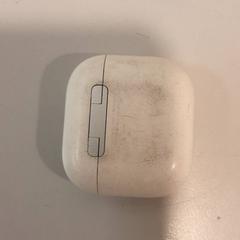 Airpodscase، كما تم الإبلاغ عنه بواسطة Qbuzz DMG عبر iLost