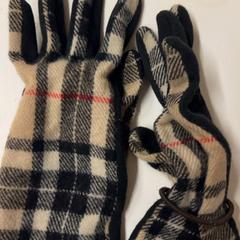 Rękawiczki, zgłoszono przez Het Amsterdamse Winterparadijs przy użyciu iLost