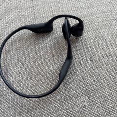 Earphones Shokz, come riportato a iLost