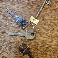 Keys, segons s'ha informat a iLost