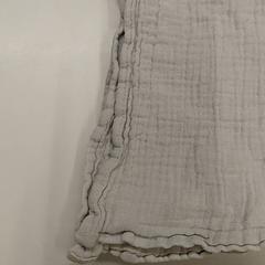 Lange bebe blanc, como reportado por IKEA Clermont Ferrand utilizando o iLost