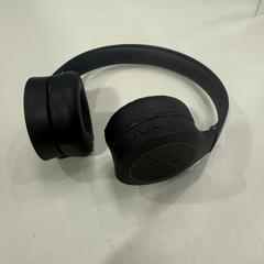 Sluchátka zwart, jak nahlášeno TU/e - Receptie MetaForum pomocí iLost