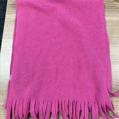 Sjal Roze, fleece, rapporterat av Connexxion Noord Holland Noord Alkmaar med iLost