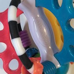 Baby speeltje, som rapportert av IKEA Gent ved bruk av iLost