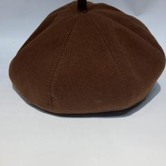 ベレー帽, amint azt IKEA横浜 az iLost segítségével jelentette.