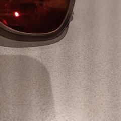 Sunglasses, as reported by De Efteling using iLost