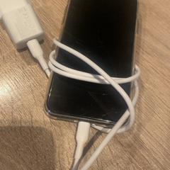 Adapter Smartphone, amint azt Van der Valk Hotel Apeldoorn - De Cantharel az iLost segítségével jelentette.