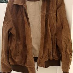 Jakke Suède bruin, som rapportert av HvA Amstelcampus ved bruk av iLost