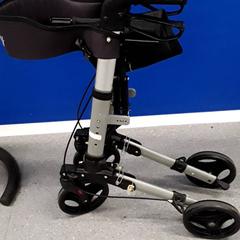 스쿠터 Rollator, iLost를 사용하여 IKEA Breda에 보고됨