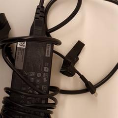 Adapter Zwart, amint azt HvA Amstelcampus az iLost segítségével jelentette.