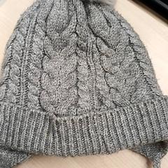 Kapelusz, zgłoszono przez IKEA Saint-Etienne przy użyciu iLost