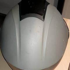Variados - Helm, como reportado por Centraal magazijn utilizando o iLost