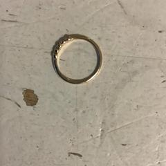 Bague Goud, a été signalé par Artis utilisant iLost