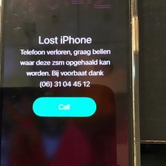 Telefono mugikorra, gisa salatu by U-OV Utrecht iLost erabiliz
