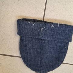 Bonnet en laine BLEU, som rapportert av ilévia ved bruk av iLost