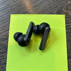 Draadloze oortjes, rapporterat av WestCord Hotel Eindhoven med iLost