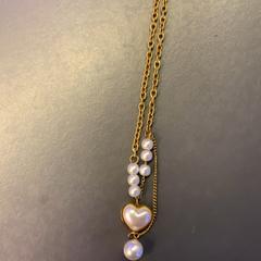 Nyaklánc, amint azt Eindhoven Airport az iLost segítségével jelentette.