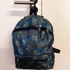 Poltsa, gisa salatu by Qbuzz ZHN iLost erabiliz