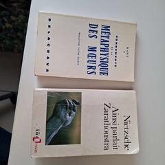 Książki de poche, zgłoszono przez ilévia przy użyciu iLost