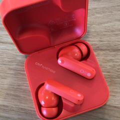 Earpods Rood, segundo informou Gemeente Alkmaar usando iLost