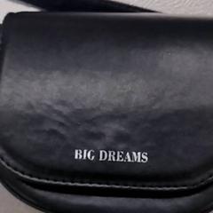 Táska Zwart, amint azt IKEA Utrecht az iLost segítségével jelentette.