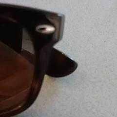 Gafas de sol, ha sido reportado por De Efteling con iLost