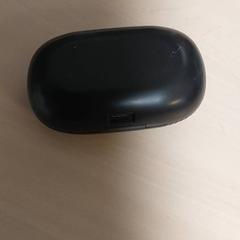 전자제품 - Earpod Case Zwart, iLost를 사용하여 Regio Oost-Vlaanderen에 보고됨