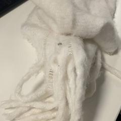 스카프 echarpe, iLost를 사용하여 IKEA Mons에 보고됨