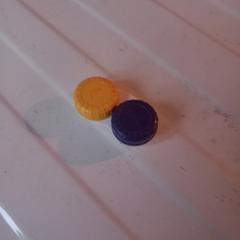 Houder met ooglenzen., som rapporterats till iLost