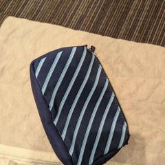 Duvet, a été signalé par Inntel Hotels Utrecht Centre utilisant iLost