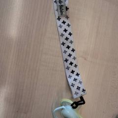 ダミー Avec attache がiLostで IKEA Dijon によって報告されました