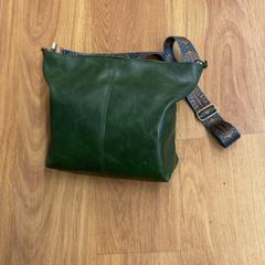 Taška, jak nahlášeno GVB pomocí iLost