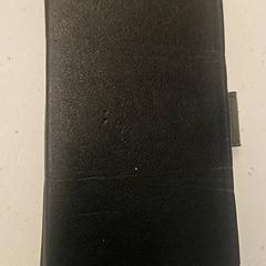 Mobile phone, as reported by GVB using iLost