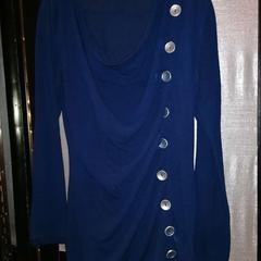 Pull blue, a été signalé par The Dominican utilisant iLost