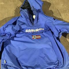 Jas Blauw, zoals gemeld door De Heeren van Aemstel met iLost