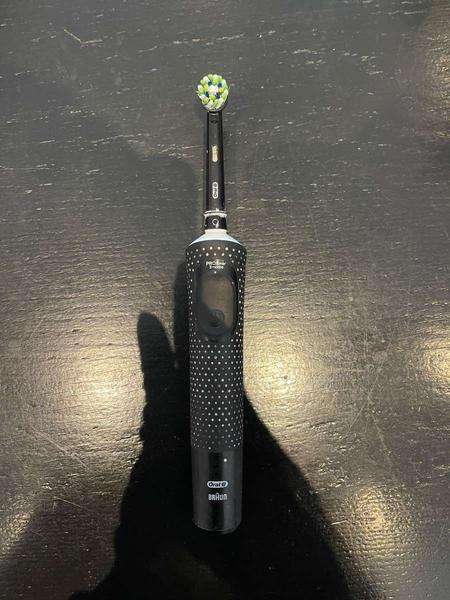 Escova de dentes elétrica zwart groen