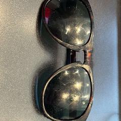 Sonnenbrille, gemeldet von Johan Cruijff ArenA über iLost