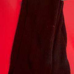 Kendő sjaal, amint azt KABUL à GoGo / Teatro az iLost segítségével jelentette.