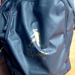 Bolsa, ha sido reportado por Regio Limburg - Leuven con iLost